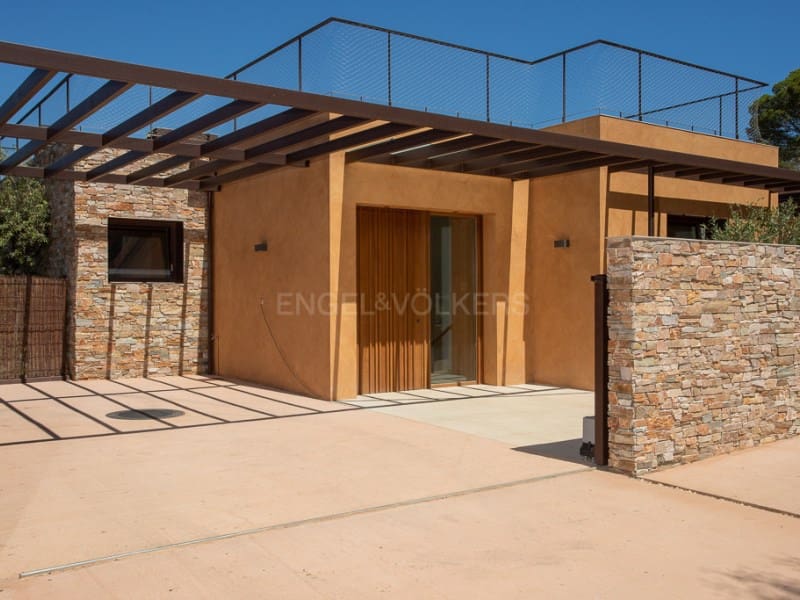 4 quarto Moradia para venda em Begur com piscina garagem - 2 675 000 € (Ref: 7445799)