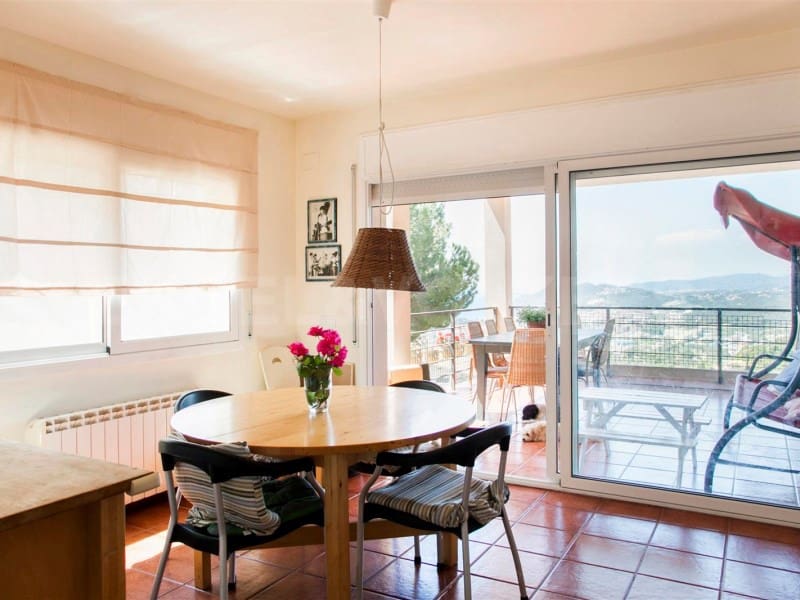 6 soveværelse Villa til salg i Lloret de Mar med swimmingpool - € 750.000 (Ref: 7445814)