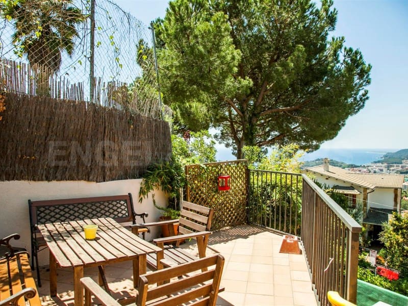 6 soveværelse Villa til salg i Lloret de Mar med swimmingpool - € 750.000 (Ref: 7445814)