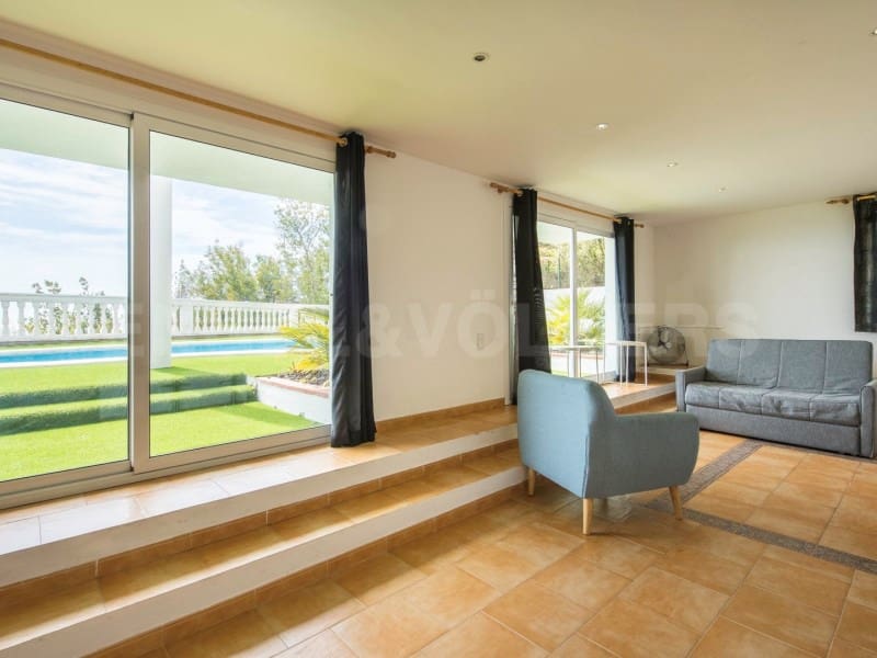 4 soveværelse Villa til salg i Lloret de Mar med swimmingpool garage - € 660.000 (Ref: 7445849)