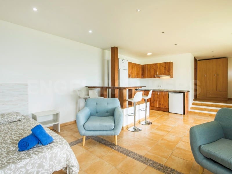 4 soveværelse Villa til salg i Lloret de Mar med swimmingpool garage - € 660.000 (Ref: 7445849)