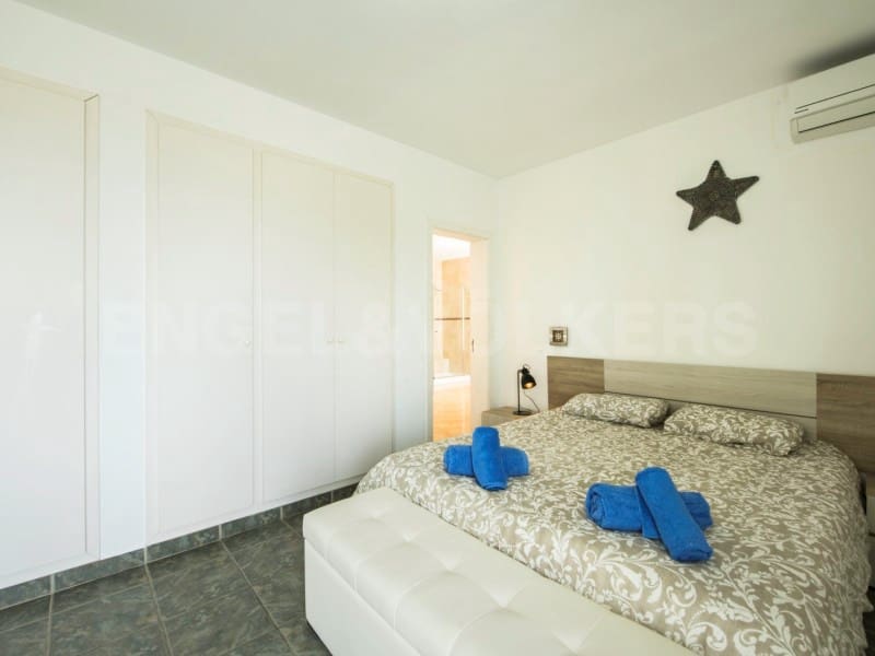 4 soveværelse Villa til salg i Lloret de Mar med swimmingpool garage - € 660.000 (Ref: 7445849)