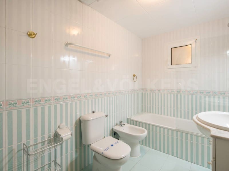 4 soveværelse Villa til salg i Lloret de Mar med swimmingpool garage - € 660.000 (Ref: 7445849)