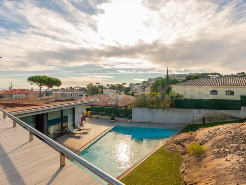 4 soveværelse Villa til salg i Sant Feliu de Guixols med swimmingpool garage - € 1.695.000 (Ref: 7445850)