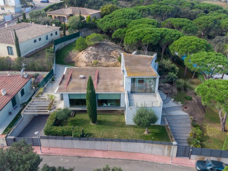 4 soveværelse Villa til salg i Sant Feliu de Guixols med swimmingpool garage - € 1.695.000 (Ref: 7445850)