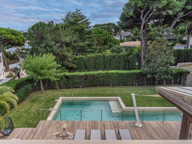 7 soveværelse Villa til salg i S'Agaro med swimmingpool garage - € 4.650.000 (Ref: 7445872)