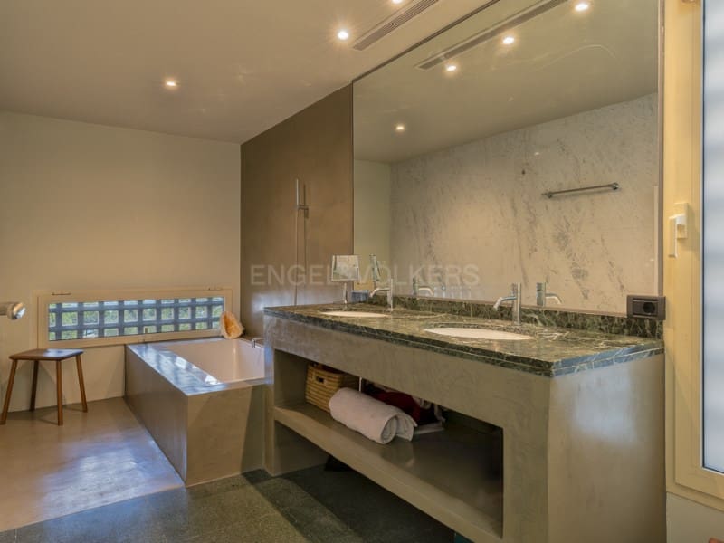 7 soveværelse Villa til salg i S'Agaro med swimmingpool garage - € 4.650.000 (Ref: 7445872)