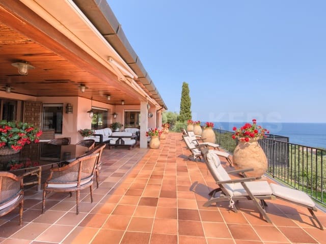 7 bedroom Villa for sale in Begur with pool garage - € 5,000,000 (Ref: 7445883)