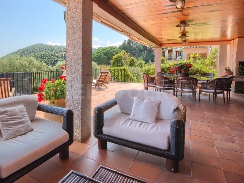 6 Zimmer Villa zu verkaufen in Begur mit Pool Garage - 3.850.000 € (Ref: 7445883)