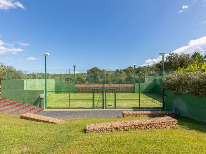 6 soveværelse Finca/Landehus til salg i Forallac med swimmingpool - € 4.900.000 (Ref: 7445898)