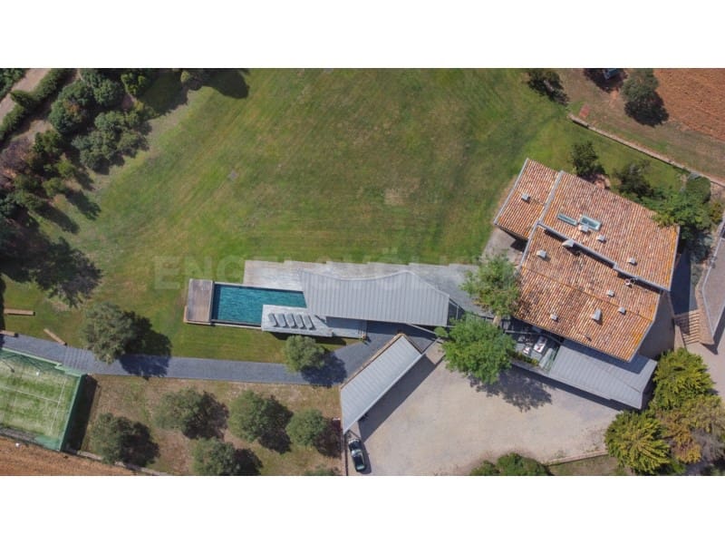 6 soveværelse Finca/Landehus til salg i Forallac med swimmingpool - € 4.900.000 (Ref: 7445898)