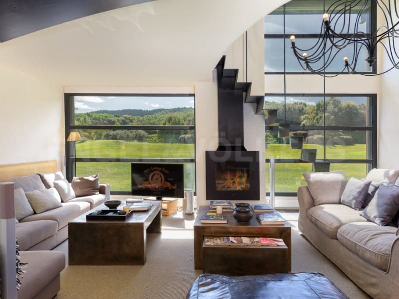 6 soveværelse Finca/Landehus til salg i Forallac med swimmingpool - € 4.900.000 (Ref: 7445898)