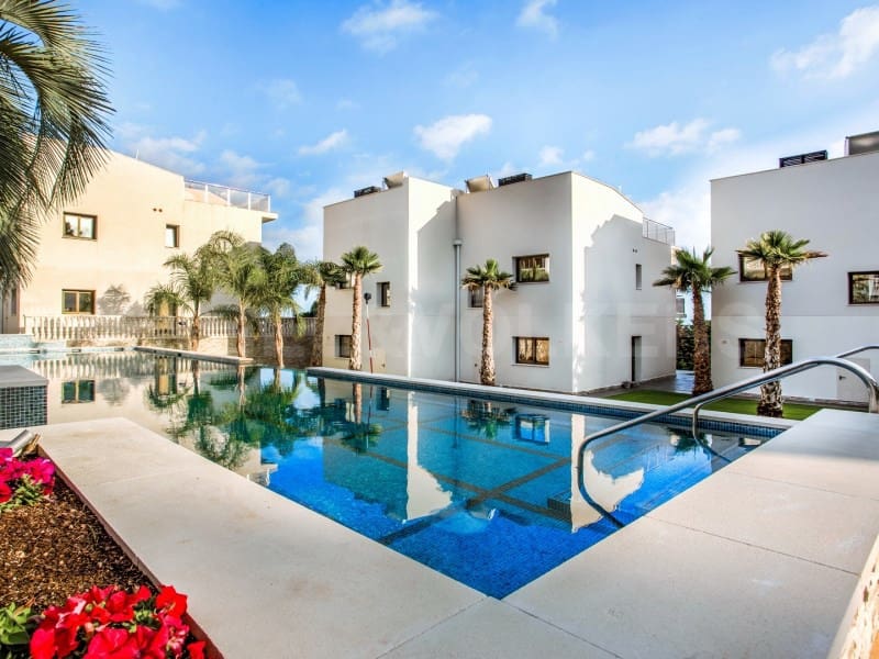 Erhverv til salg i Platja d'Aro med swimmingpool garage - € 8.500.000 (Ref: 7445903)