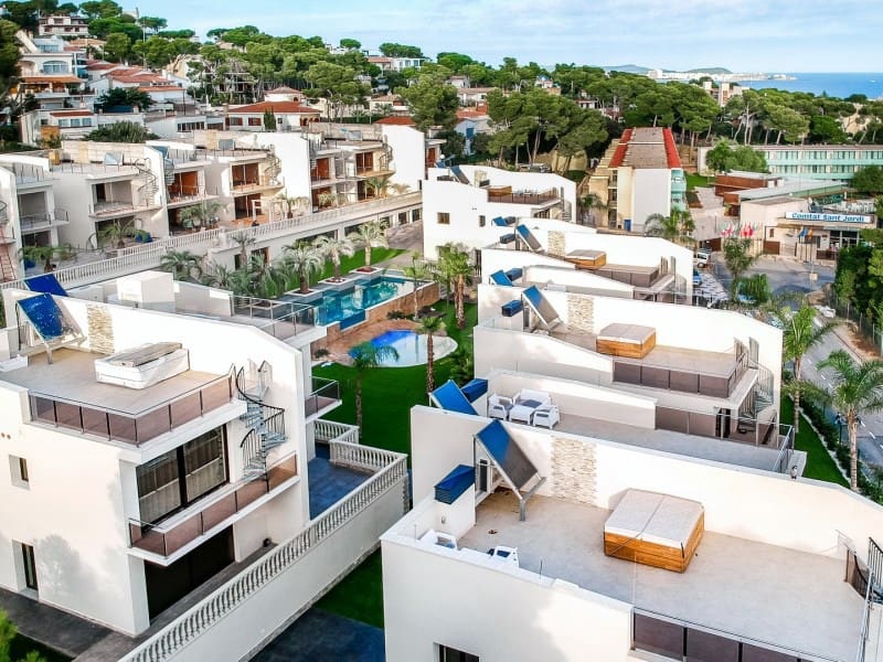 Erhverv til salg i Platja d'Aro med swimmingpool garage - € 8.500.000 (Ref: 7445903)