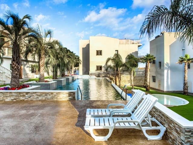 Erhverv til salg i Platja d'Aro, Castell-Platja d'Aro med swimmingpool garage - € 8.500.000 (Ref: 7445903)