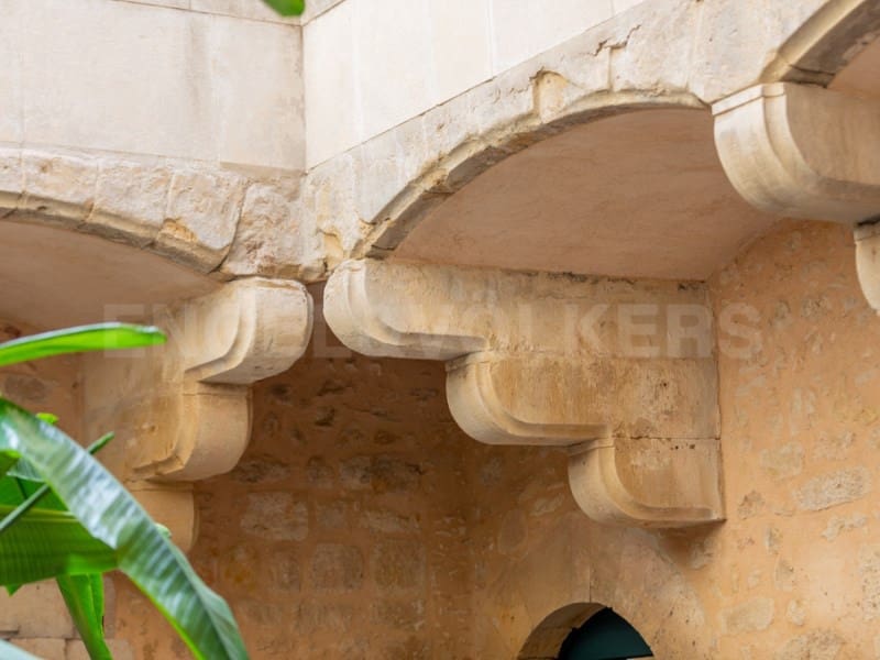 10 sypialnia Finka/Dom wiejski na sprzedaż w Bascara z basenem - 3 865 000 € (Ref: 7445904)