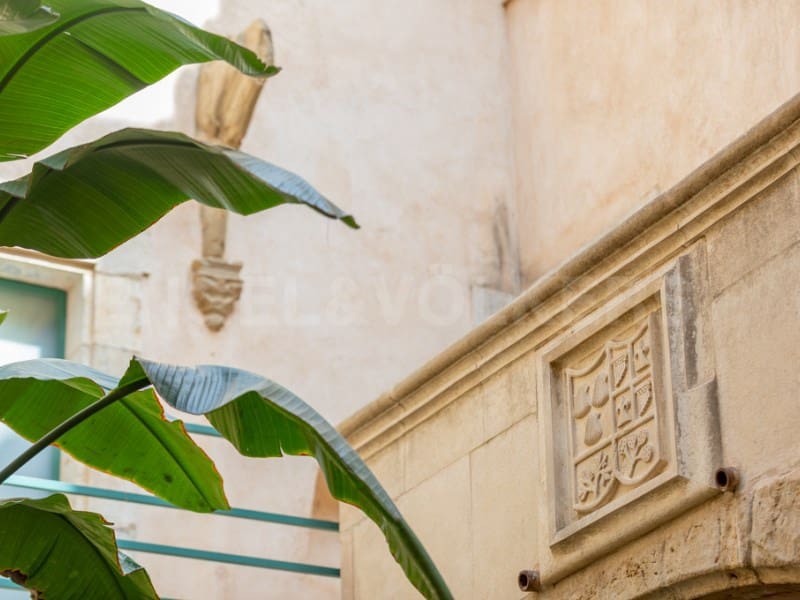 10 sypialnia Finka/Dom wiejski na sprzedaż w Bascara z basenem - 3 865 000 € (Ref: 7445904)