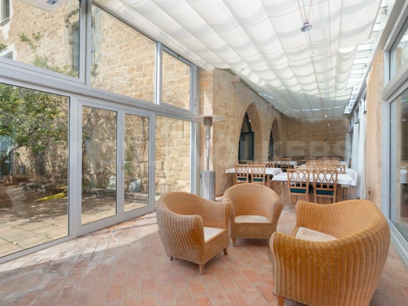 10 sypialnia Finka/Dom wiejski na sprzedaż w Bascara z basenem - 3 865 000 € (Ref: 7445904)