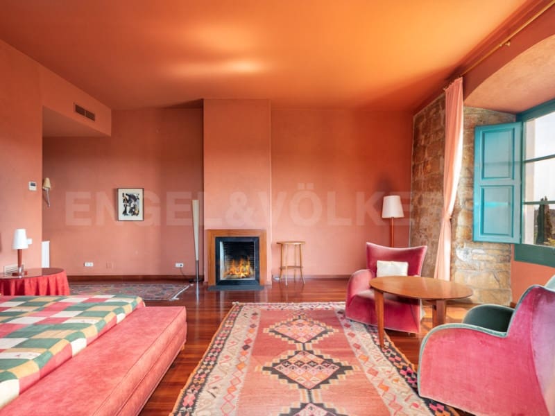 10 sypialnia Finka/Dom wiejski na sprzedaż w Bascara z basenem - 3 865 000 € (Ref: 7445904)