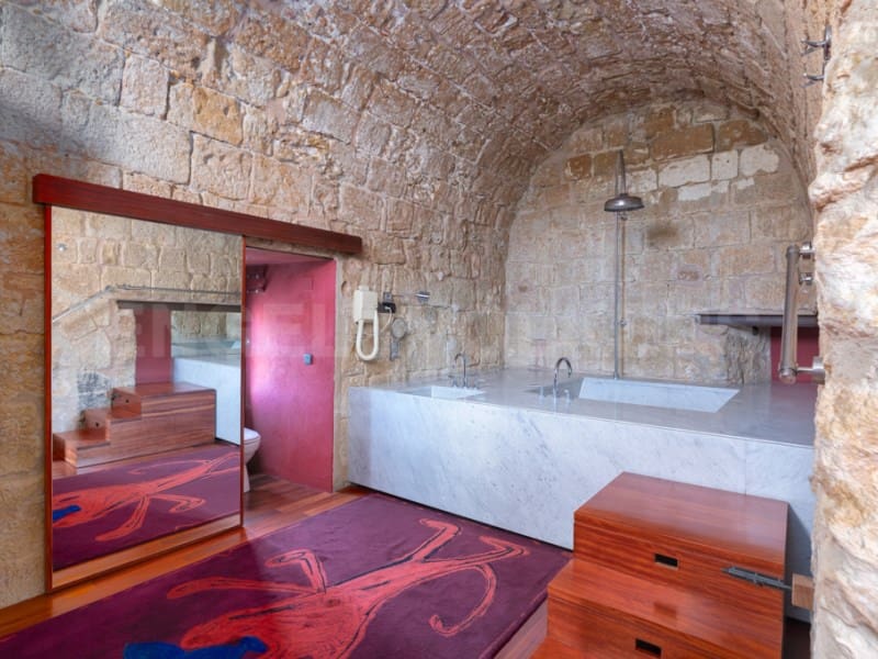 10 sypialnia Finka/Dom wiejski na sprzedaż w Bascara z basenem - 3 865 000 € (Ref: 7445904)