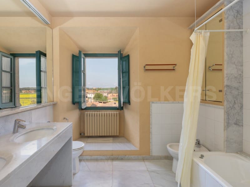 10 sypialnia Finka/Dom wiejski na sprzedaż w Bascara z basenem - 3 865 000 € (Ref: 7445904)