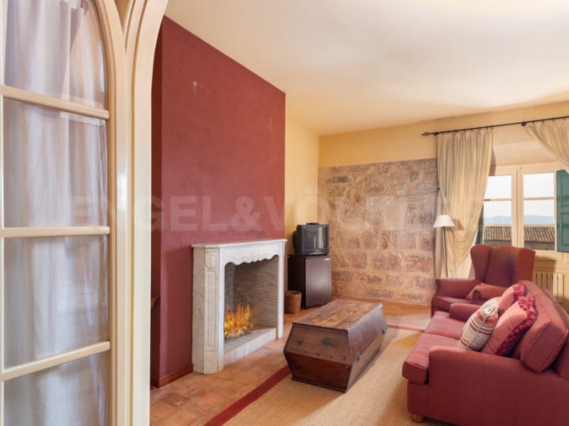 10 sypialnia Finka/Dom wiejski na sprzedaż w Bascara z basenem - 3 865 000 € (Ref: 7445904)