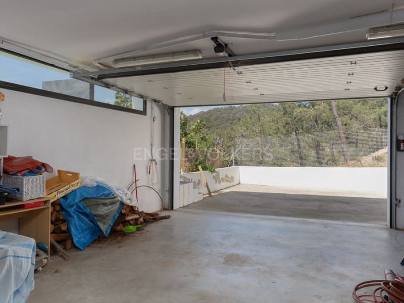 4 slaapkamer Villa te koop in Lloret de Mar met zwembad garage - € 1.200.000 (Ref: 7563706)