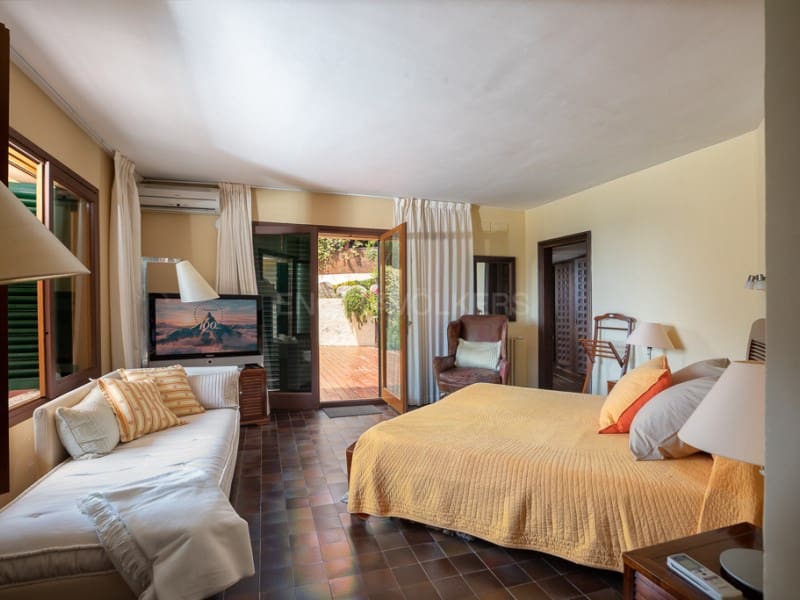 10 soveværelse Villa til salg i Tossa de Mar med swimmingpool garage - € 8.500.000 (Ref: 7624711)