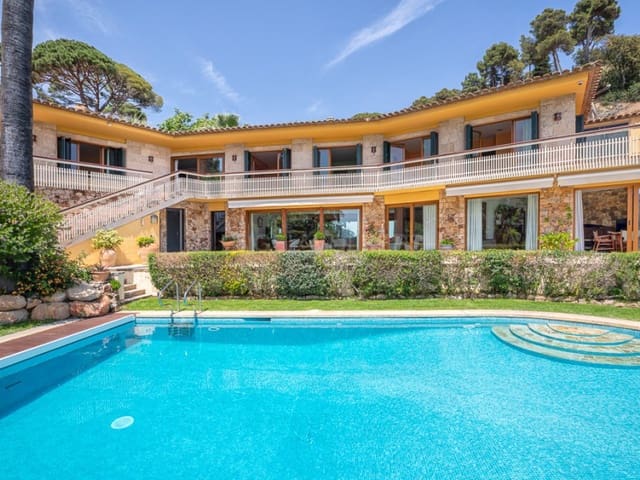 10 soverom Villa til salgs i Tossa de Mar med svømmebasseng garasje - € 8 500 000 (Ref: 7624711)