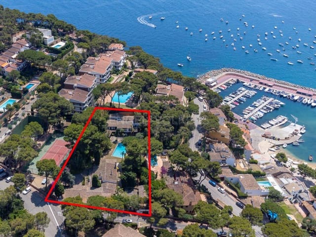 14 bedroom Villa for sale in Llafranc, Palafrugell with pool garage - € 3,950,000 (Ref: 7680971)