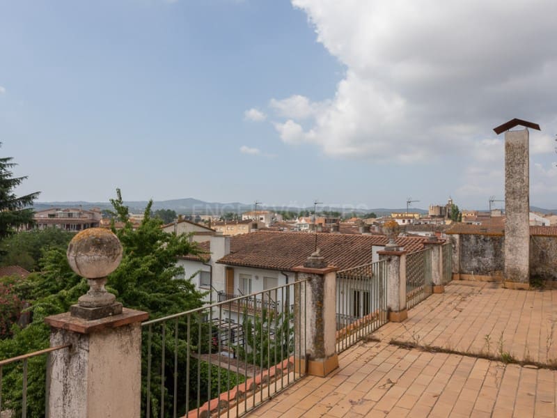 12 soveværelse Villa til salg i Vidreres med swimmingpool garage - € 710.000 (Ref: 7705954)