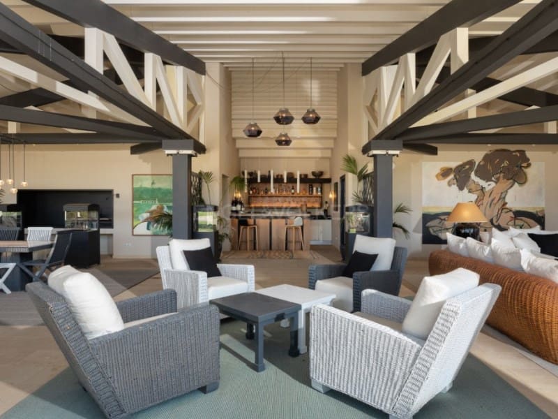 6 sypialnia Willa na sprzedaż w Gualta z basenem garażem - 3 690 000 € (Ref: 7715293)