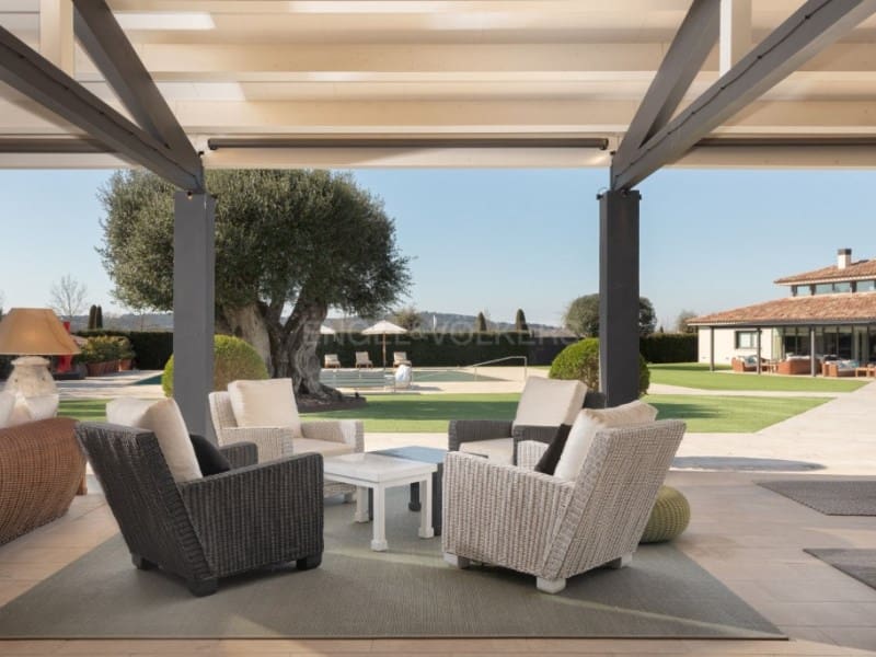 6 sypialnia Willa na sprzedaż w Gualta z basenem garażem - 3 690 000 € (Ref: 7715293)