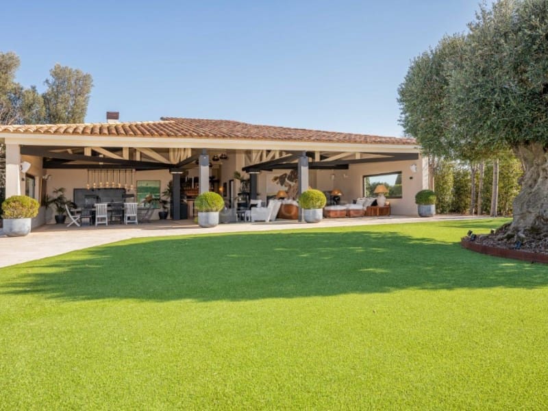 6 sypialnia Willa na sprzedaż w Gualta z basenem garażem - 3 690 000 € (Ref: 7715293)