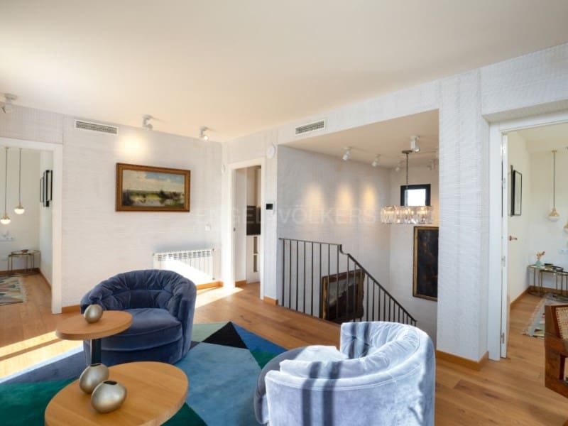 6 sypialnia Willa na sprzedaż w Gualta z basenem garażem - 3 690 000 € (Ref: 7715293)