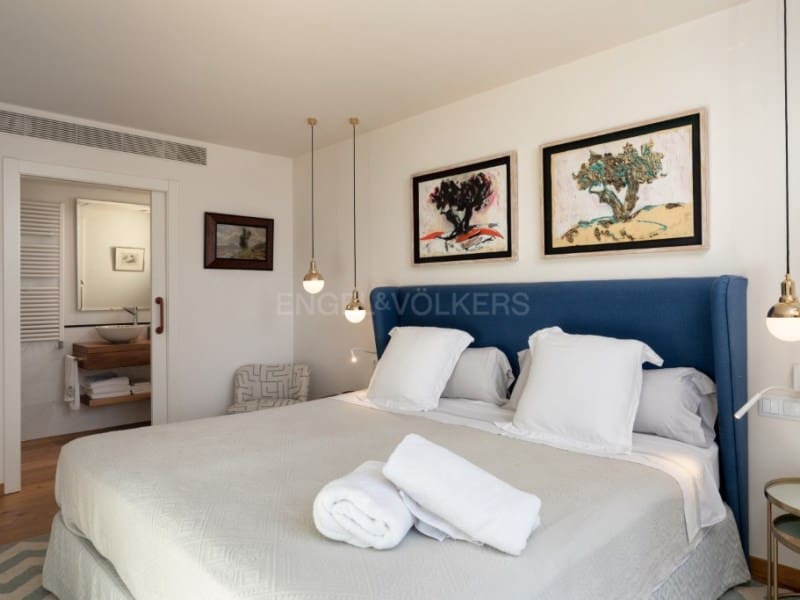 6 sypialnia Willa na sprzedaż w Gualta z basenem garażem - 3 690 000 € (Ref: 7715293)