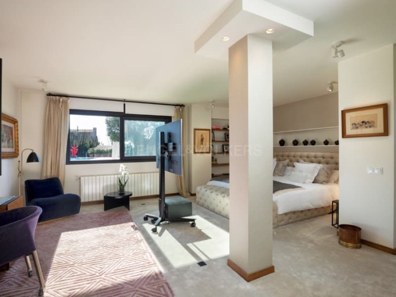 6 sypialnia Willa na sprzedaż w Gualta z basenem garażem - 3 690 000 € (Ref: 7715293)