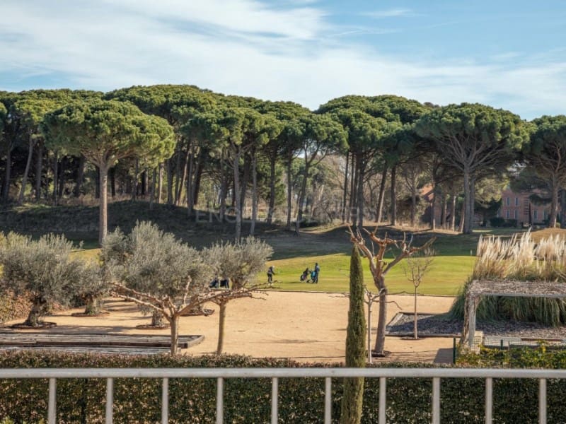 6 sypialnia Willa na sprzedaż w Gualta z basenem garażem - 3 690 000 € (Ref: 7715293)