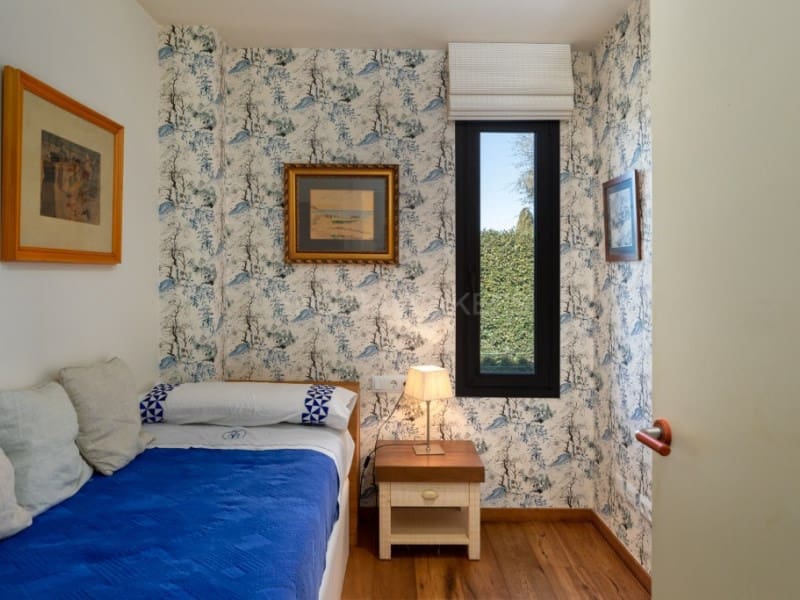 6 sypialnia Willa na sprzedaż w Gualta z basenem garażem - 3 690 000 € (Ref: 7715293)