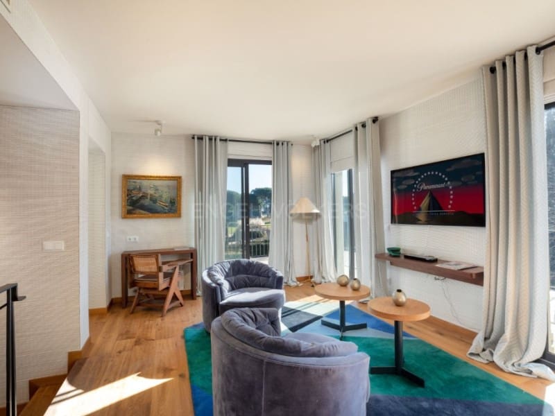 6 sypialnia Willa na sprzedaż w Gualta z basenem garażem - 3 690 000 € (Ref: 7715293)