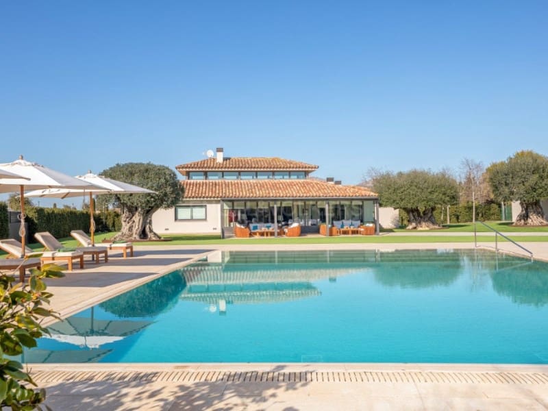 6 sypialnia Willa na sprzedaż w Gualta z basenem garażem - 3 690 000 € (Ref: 7715293)