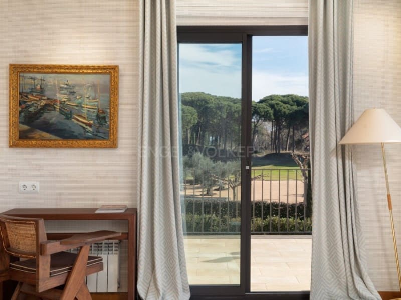 6 sypialnia Willa na sprzedaż w Gualta z basenem garażem - 3 690 000 € (Ref: 7715293)