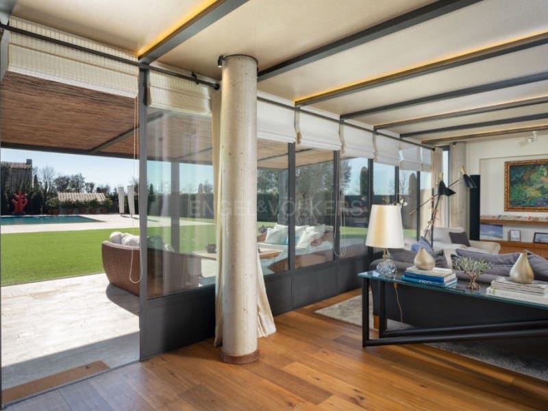 6 sypialnia Willa na sprzedaż w Gualta z basenem garażem - 3 690 000 € (Ref: 7715293)