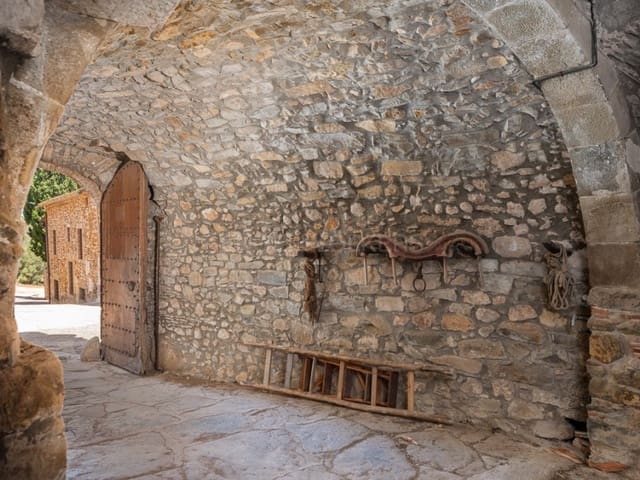 1 Zimmer Villa zu verkaufen in Vilopriu mit Garage - 680.000 € (Ref: 7759448)