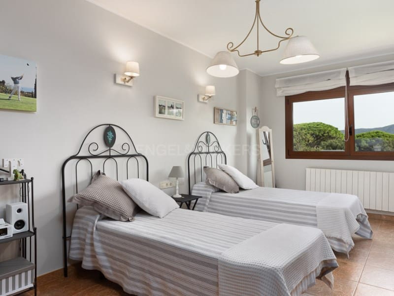 4 soveværelse Villa til salg i Santa Cristina d'Aro med swimmingpool garage - € 1.600.000 (Ref: 7778978)