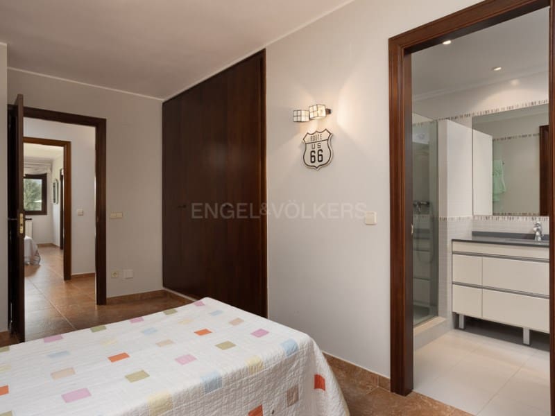 4 soveværelse Villa til salg i Santa Cristina d'Aro med swimmingpool garage - € 1.600.000 (Ref: 7778978)