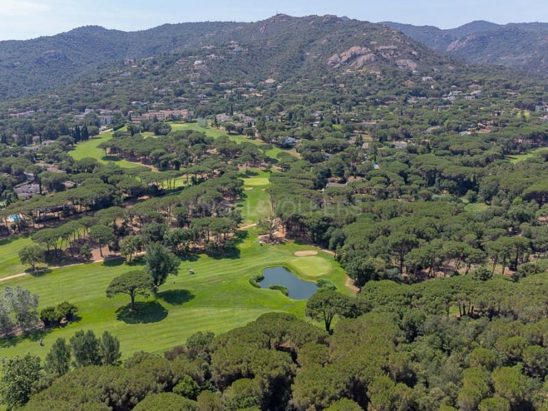 4 soveværelse Villa til salg i Santa Cristina d'Aro med swimmingpool garage - € 1.600.000 (Ref: 7778978)