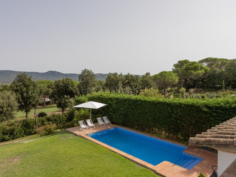 4 soveværelse Villa til salg i Santa Cristina d'Aro med swimmingpool garage - € 1.600.000 (Ref: 7778978)