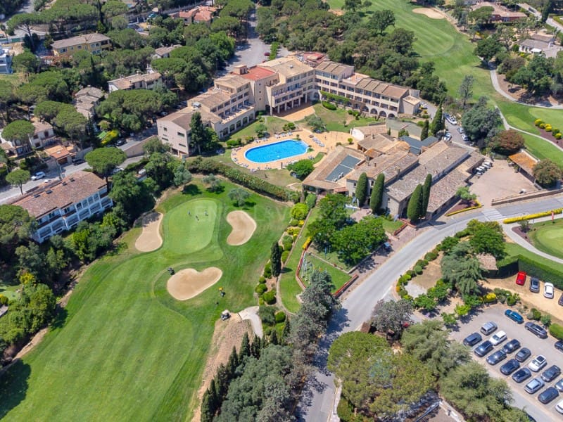 4 soveværelse Villa til salg i Santa Cristina d'Aro med swimmingpool garage - € 1.600.000 (Ref: 7778978)