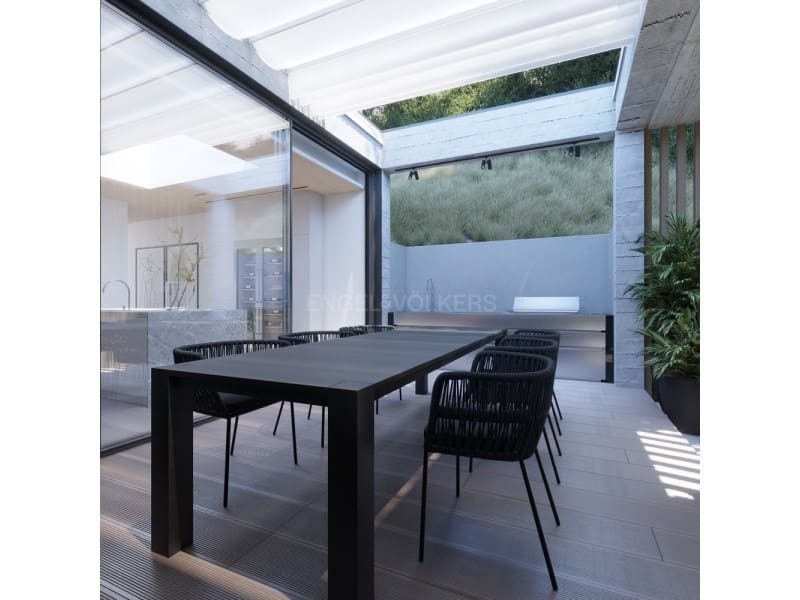 3 soverom Villa til salgs i Lloret de Mar med svømmebasseng garasje - € 1 500 000 (Ref: 7832196)